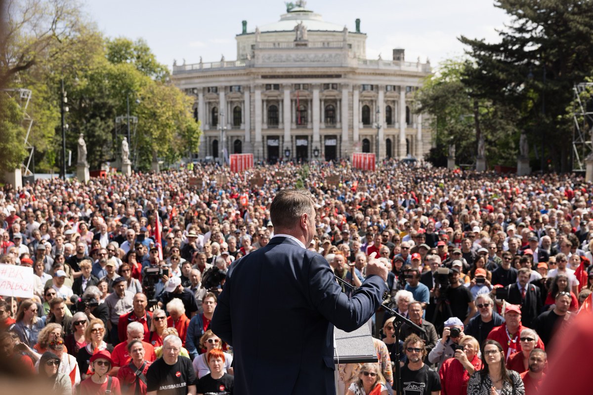 DIE ZEIT hat gefragt: ist @AndiBabler der bessere Sozi?
Wir haben geantwortet: JA 💪
#BKBABLER24 ✊️🌹