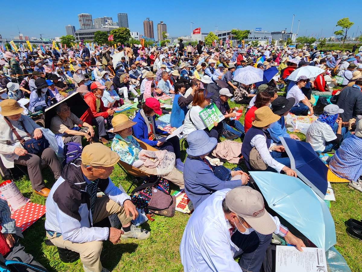 東京・有明防災公園での憲法大集会2024は32000人の参加で大成功！
#憲法大集会 
#武力で平和はつくれない