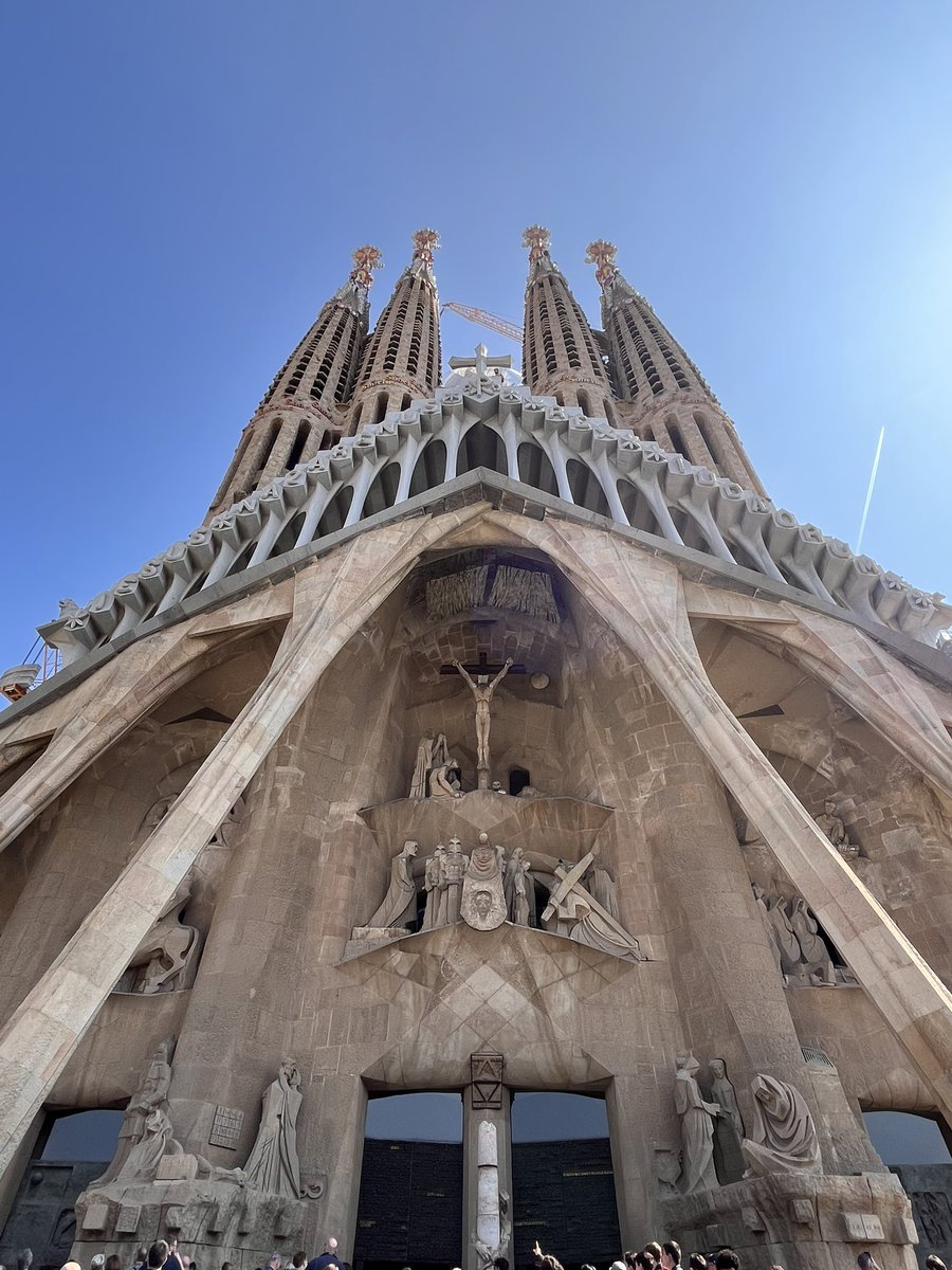 4年ぶりの #ヨーロッパ #ひとり旅 
#Spain #スペイン #Barcelona #バルセロナ 
#CASAMILA #Sagrada Família