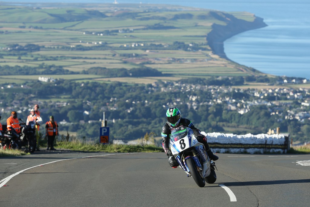 Not sure which view is better 😉

Check out our Manx Grand Prix Escorted Tour, featuring accommodation, ferry transfer, grandstand & hospitality tickets, plus plenty more Isle of Man essentials.
bit.ly/IOM-2024

#IOMTT #IsleOfMan #ManxGP #Manx #TTRaces #ClassicTT