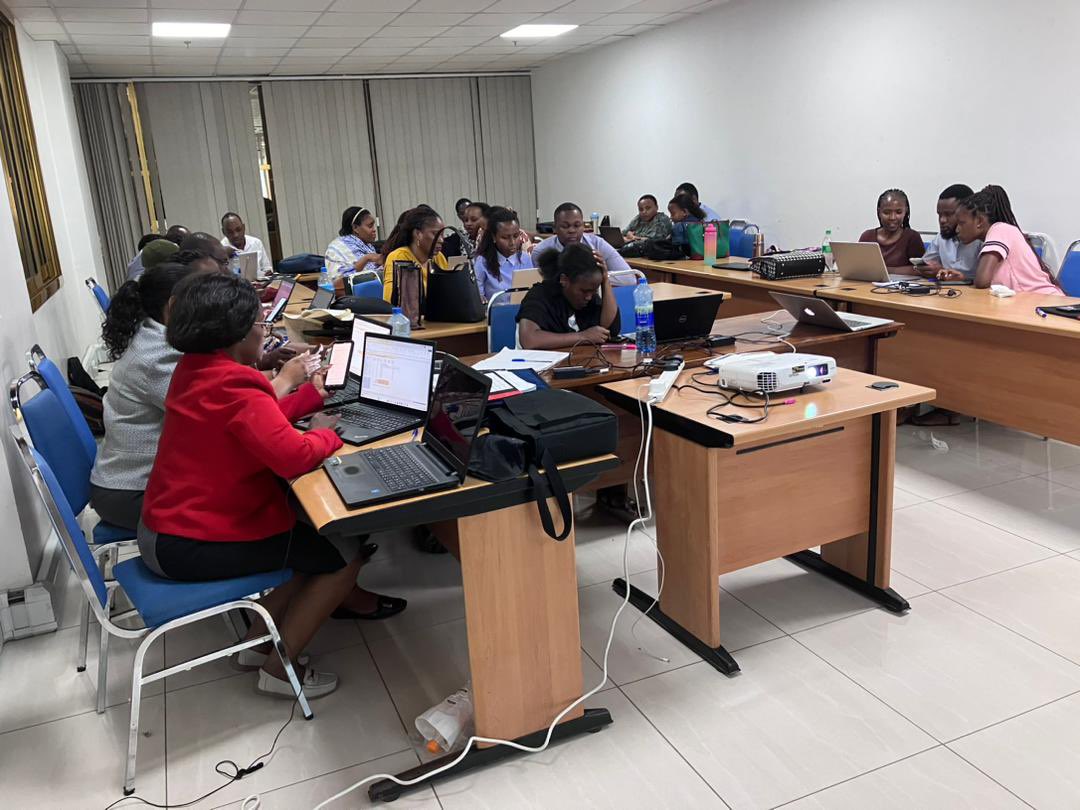 Ongoing Class of ICDL-Financial Modeling at TIOB premises
#icdl_learning #icdlafrica #financialmodeling #tiobtrainings