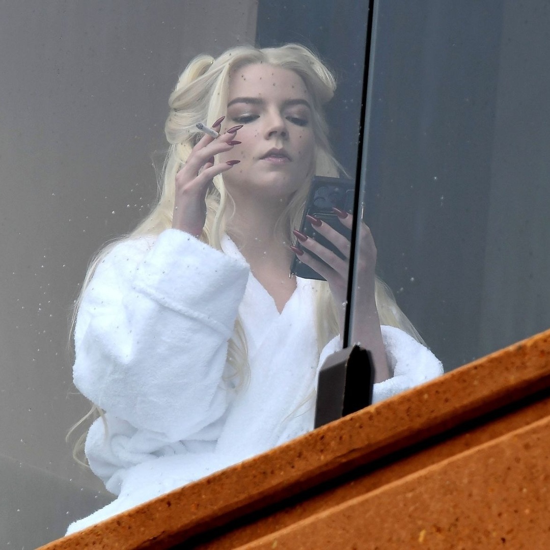 Anya Taylor-Joy Takes a Break at Her Hotel in Sydney, May 2, 2024

More images at: gawby.com/photos/248561

#AnyaTaylorJoy #SydneyStay #HotelRelaxation #BreakTime #SydneyTrip #ActressLife #SydneyHotel #VacationVibes #SydneyAdventure #TravelingInStyle