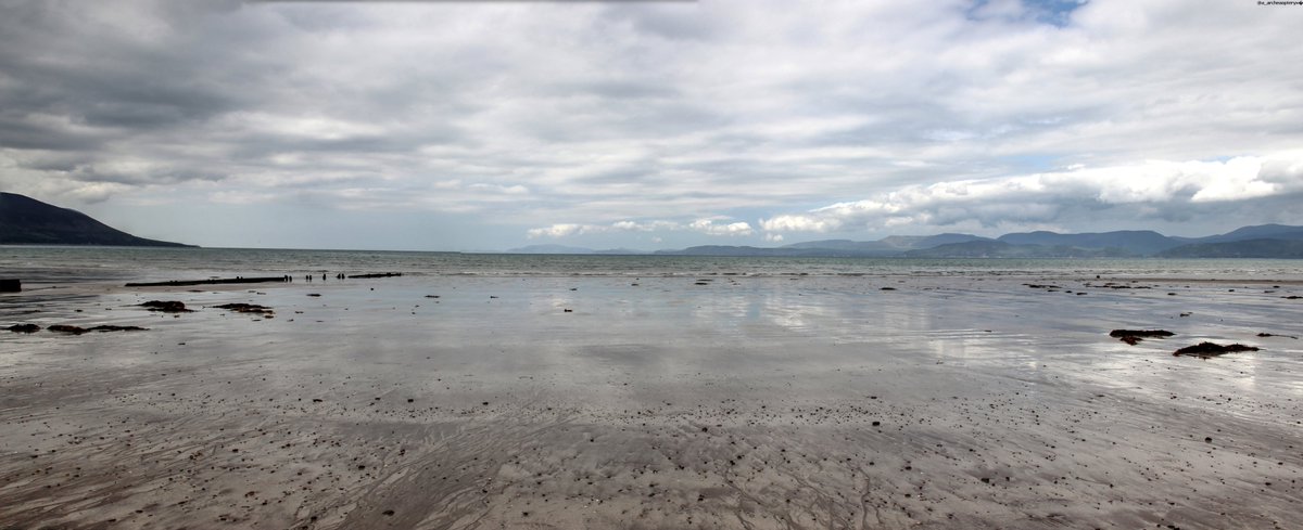 Rossbeigh strand.
#rossbeigh #rossbeighbeach #rossbeighstrand #beach #nature #ringofkerry #wildatlanticway #ireland #irish #discoverireland #visitireland #irelandtravel #travel #europe #photography #travelphotography #photooftheday