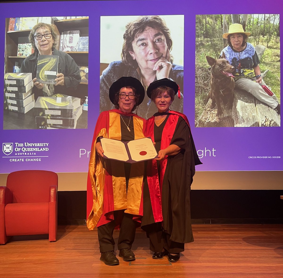 Waanyi woman, distinguished author, & Professor at @westernsydneyu, Dr Alexis Wright FAHA was awarded an Honorary Doctorate from The Uni of Queensland this afternoon. Prof @BronFredericks led the conferral ceremony with UQ’s Chancellor & VC at the State Library of Victoria.
