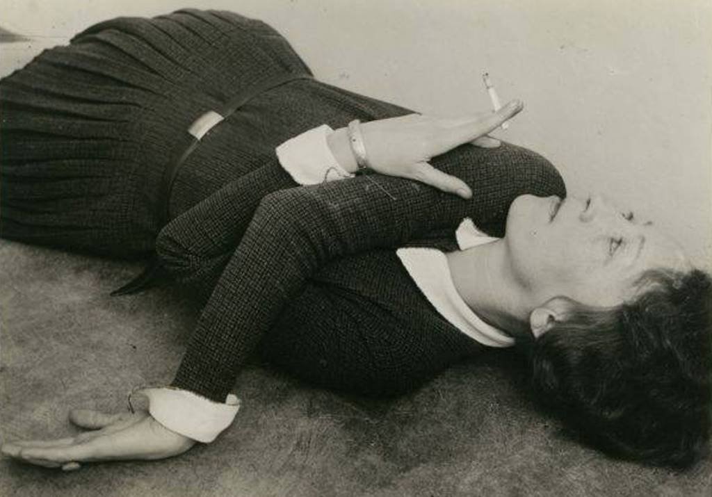 Bauhaus artist, metal work designer and photographer Grit Kallin-Fischer, Self portrait with Cigarette (c.1928) #WomensArt