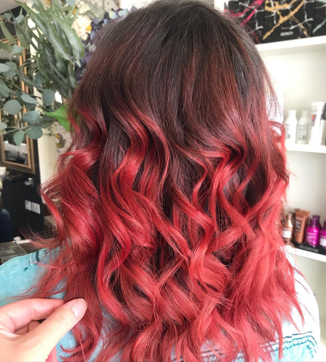 Hair glow-up alert! 💥vibrant red copper 💥 is your hair ready for summer ? ☀️ Stunning red with darker root melt to add depth and reduce comment …. 

#mandmhair #redhair #copperhair #hairinspo #summertrends #leicesterhair #festivalfashion #festivalhair