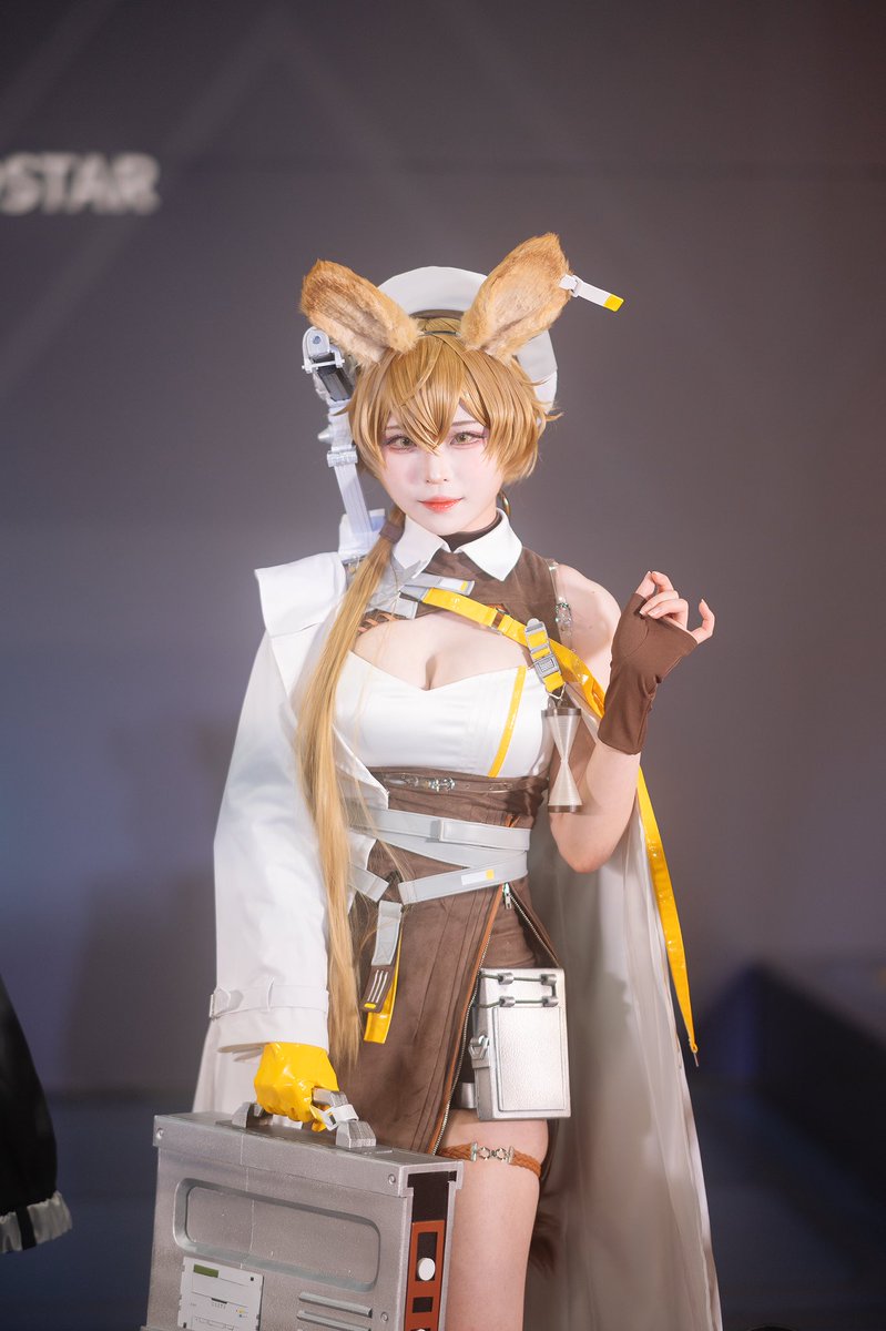 24/04/28 명일방주 온리전

‘도로시’

@siru_0207 👍 https://t.co/z5A8A1LXZy