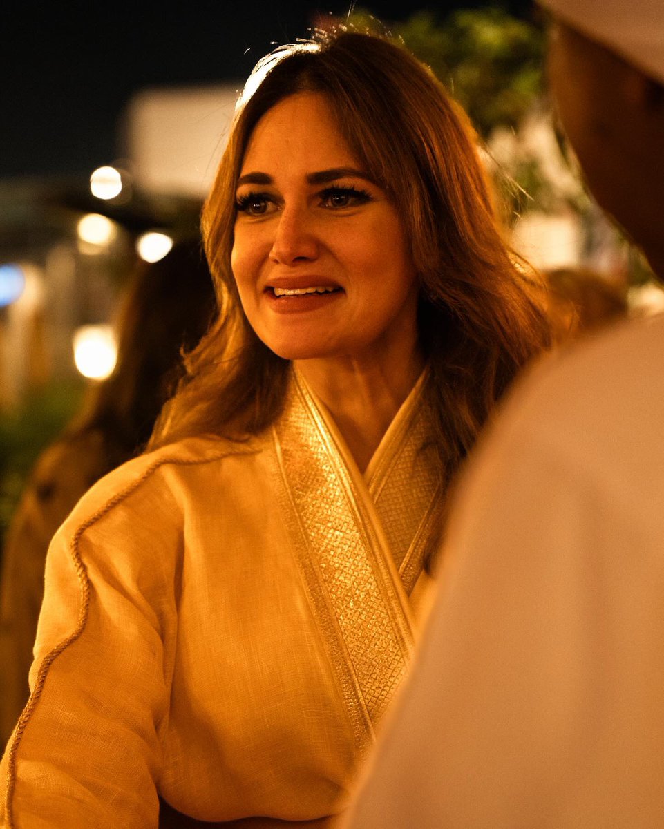 Sondos Elgebaly (@arabianroyalag) on Twitter photo Khobar, Saudi Arabia, Her Royal Highness Princess Al Joharah Bint Talal Al Saud (<a href="/JoharahTalal/">AlJoharah Talal Alsaud</a>) recently celebrated the grand opening of a new branch of @findingsushi Khobar, Saudi Arabia, Her Royal Highness Princess Al Joharah Bint Talal Al Saud (<a href="/JoharahTalal/">AlJoharah Talal Alsaud</a>) recently celebrated the grand opening of a new branch of @findingsushi