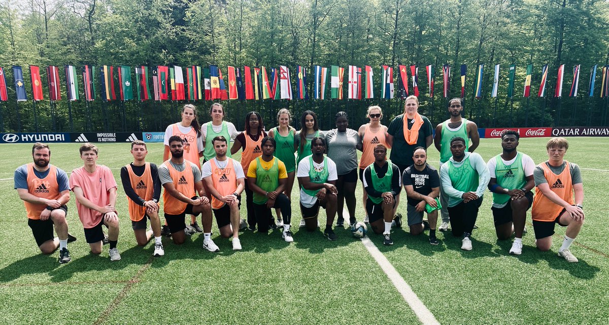 As you enter <a href="/FIFAcom/">FIFA</a>  headquarter in Zurich, you are met with a huge sign that says: Football Unites the World. After spending the day on their campus, we couldn't agree more.
centerforsportleadership.exposure.co/european-model…