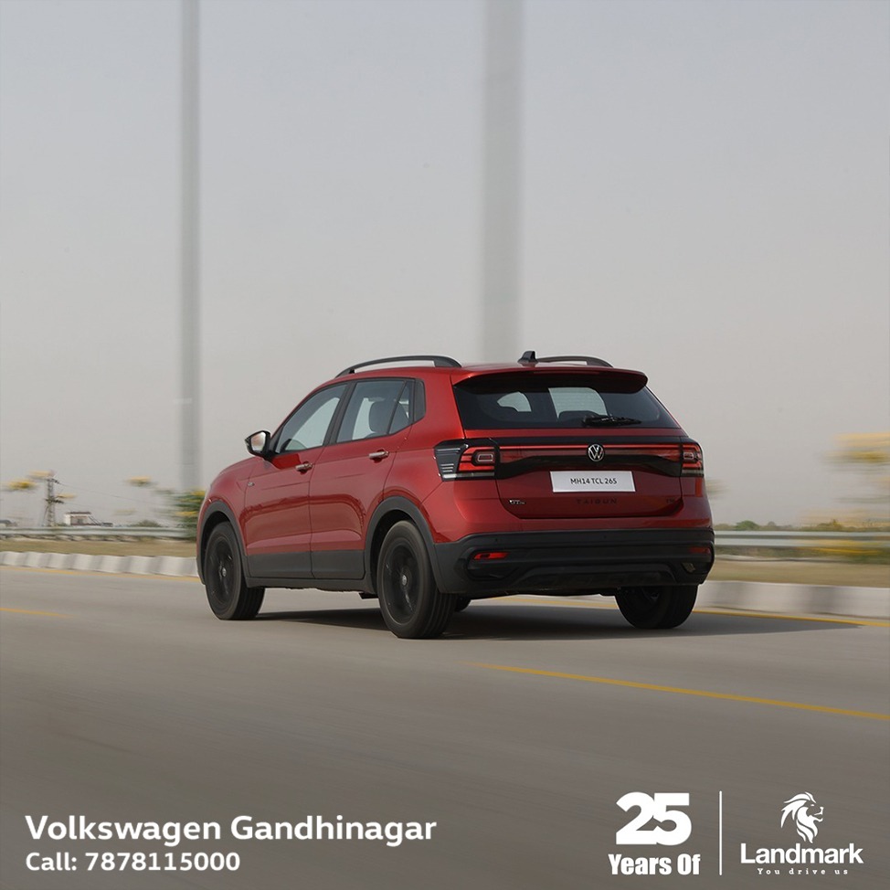 Taigun GT Line: For the ones who love taking the longer routes.

#StyledToWander #GTLine #Taigun #TaigunGTLine
#Volkswagen #VolkswagenIndia