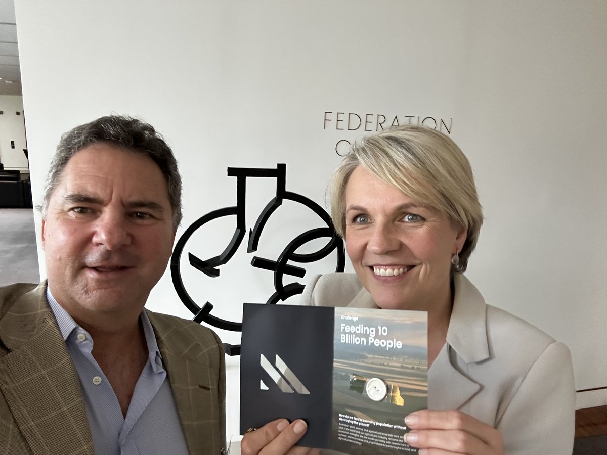DrLarryMarshall's tweet photo. Sharing with @tanya_plibersek @RomillyMadew @jwthwaites Aussie #InventionToInnovation in Circular Economy @DCCEEW with Invention from @UQ_News &amp; @ourANU, + Innovation from @MadewithUluu &amp; @samsara_eco + Investment from @MSeqVC the equation for success 
https://t.co/EEpsLCm3yM https://t.co/JlPF3yXgGO