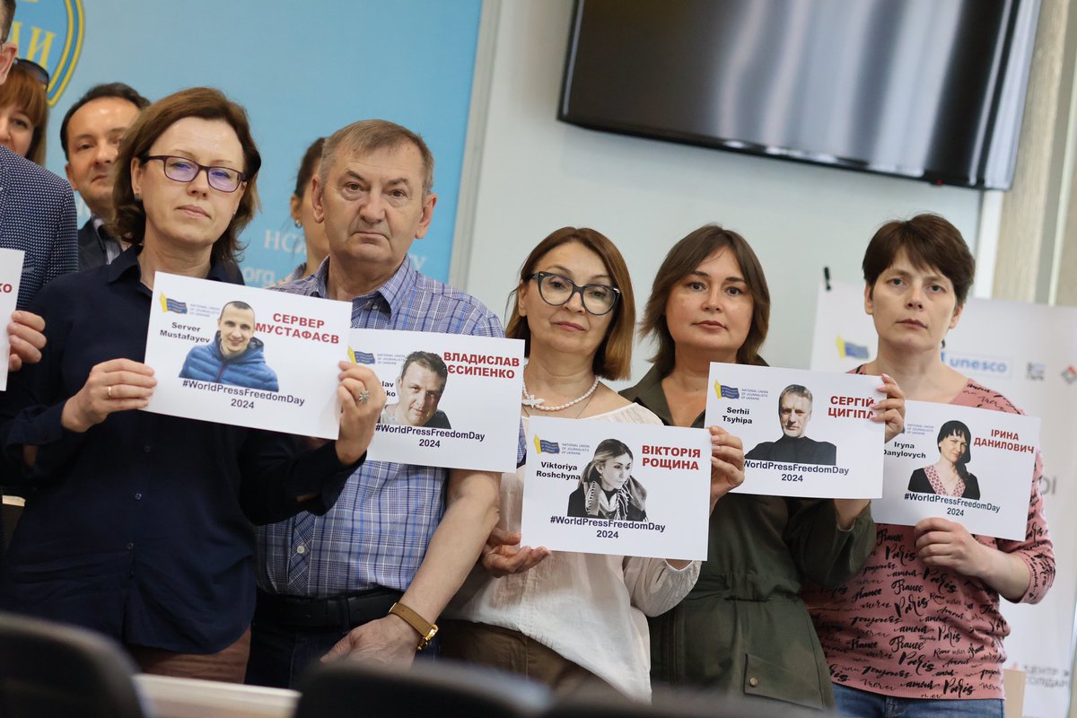 In honor of #WorldPressFreedomDay, the NUJU held a solidarity action in support of captured journalists with the participation of formerly captured media workers. As a partner organization of the @EFJEUROPE, we express solidarity with every journalist. #PressFreedom @IFJGlobal