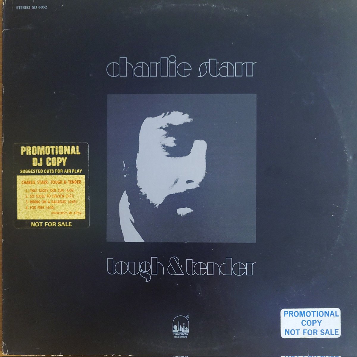 【新規出品】
Charlie Starr / Tough &  Tender

盲目のシンガー、Charlie Starr のセカンド。1971年の作品。James Taylor や Carole King のカバーなど同時代の SSW をいち早く収録。JT のアルバム One Man Dog に収録の One Man Parade がOne Man Dog として収録。
#シェア音楽棚tent