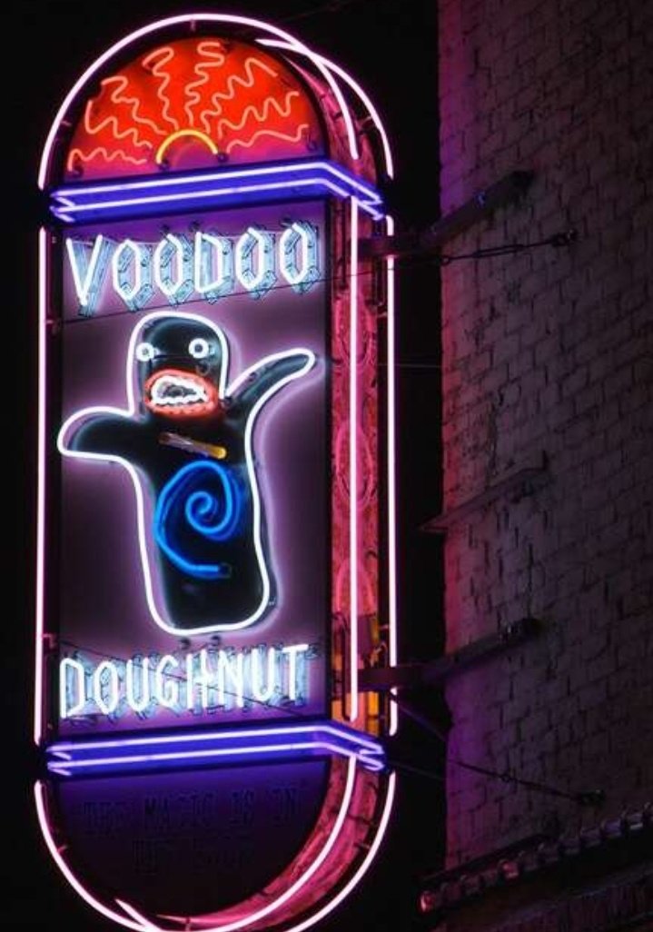 THREAD🧵 VOODOO DOUGHNUT PEDOPHILE CHILD TRAFFICKING FRONT Is there more to Voodoo Doughnuts than they are telling us? Why the pedo symbol on logo and donuts and sick IG pictures? Isaac Kappy and Vegan Mikey both told us there is more going on here. Let's see for ourselves.