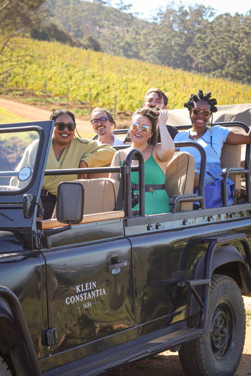 On this International #SauvBlancDay a throwback to celebrating some of the province’s best Sauvignon Blancs along the @ConstantiaRoute 

An echoed testament to the age ability of this variety and pure class of the winemaking by this region.