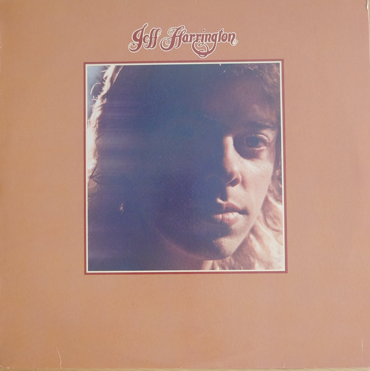 【新規出品】
Jeff Harrington / Jeff Harrington

ミネアポリスの至宝 Jeff Harrington が残した2枚のアルバムはいずれも名盤。ともにCD化されたものの、Spotify にはファーストしか上がってません。こちらはプリAOR的なセカンドです。
#シェア音楽棚tent  #西荻窪

blog.goo.ne.jp/milkwood/e/dc9…