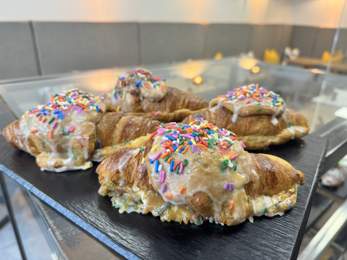 crookies are back!…… white chocolate & sprinkle cookie croissant (crookie) #crookie #cookie #croissant #sprinkles #cake #chocolate #homemade #shoplocal #shop #bakery #harrogate #coldbathroad #yorkshire #food #mannabakeryharrogate