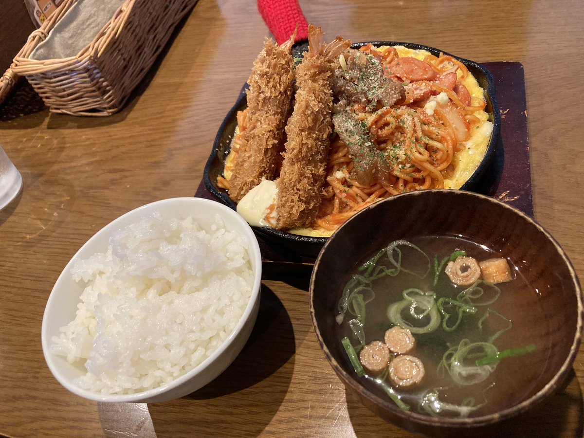 福山でお食事〜
うますぎる😊