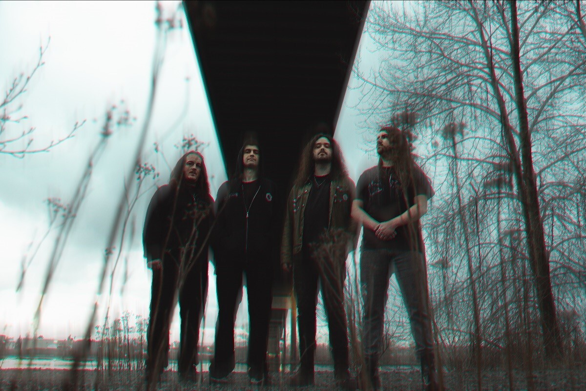 Under the Influence | Canadian progressive black metal band @SVNEATR returns with their 3rd album 'Never Return' on Prosthetic Records soon. We asked the band about 3 releases that have influenced them a lot. echoesanddust.com/2024/05/under-… @ProstheticRcds