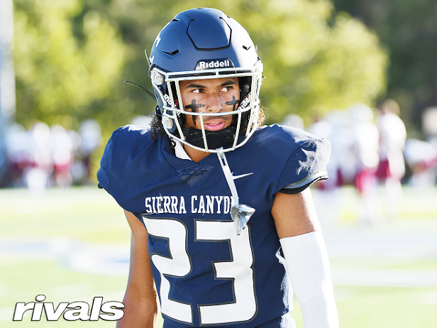 USC 3-star DB commit Madden Riordan (Sierra Canyon) lands offer from Tennessee: Click here: bit.ly/3ULfue1 Madden is someone to watch as Tennessee trues to flip him from USC.