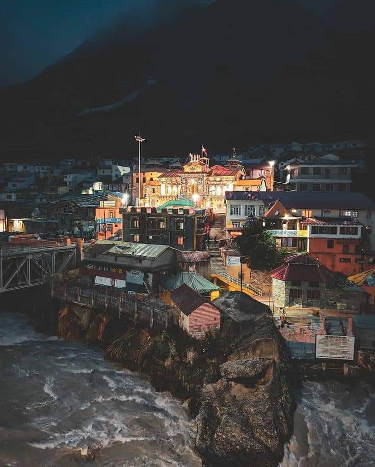 Beautiful Night View of Badrinath Dham