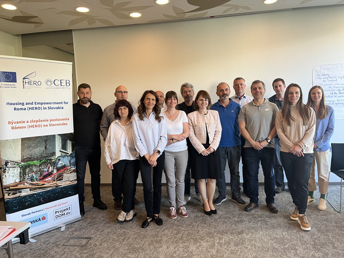 🇸🇰#HERO implementing partners convened for a productive knowledge exchange in Košice. During the meeting, partners from 🇧🇬🇷🇴🇸🇰visited homes constructed under the project in Zborov and Varhanovce, engaging in insightful discussions with the Mayor of Zborov. #Roma #inclusion