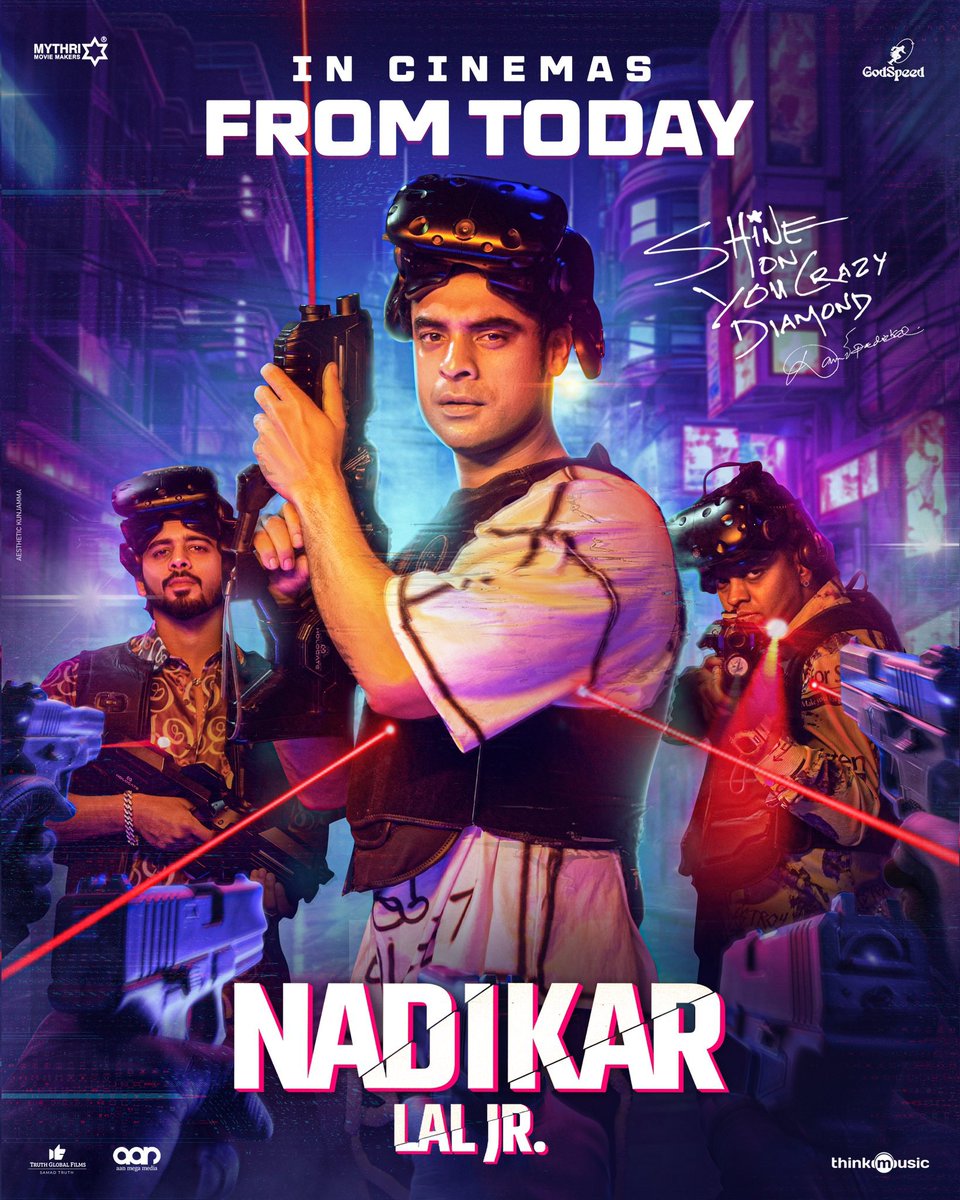 #Nadikar is playing in Flat Ratio.

In cinemas now.

#TovinoThomas #BaluVarghese #Bhavana #Soubin #SureshKrishna