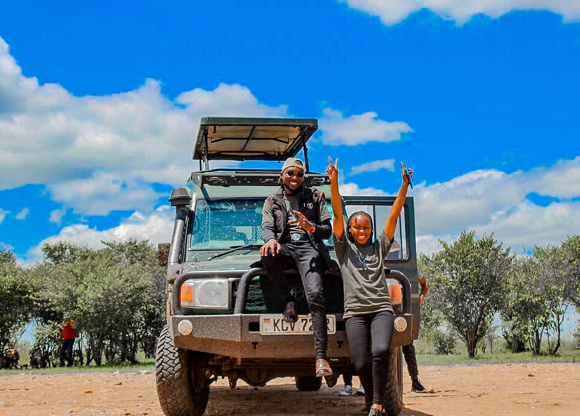 #bestholidaypartner
'I travel so my life isn’t disrupted by routine.' @oyeezy_drw

For Bookings
☎️ C𝗮𝗹𝗹/Text/W𝗵𝗮𝘁𝘀𝗮𝗽𝗽: +254 715 405641
📧 Email: info@bluelilactours.com
🌍 Website: bluelilactours.com

#safari #bushsafari #masaimara #tembeakenya #lions #adventure