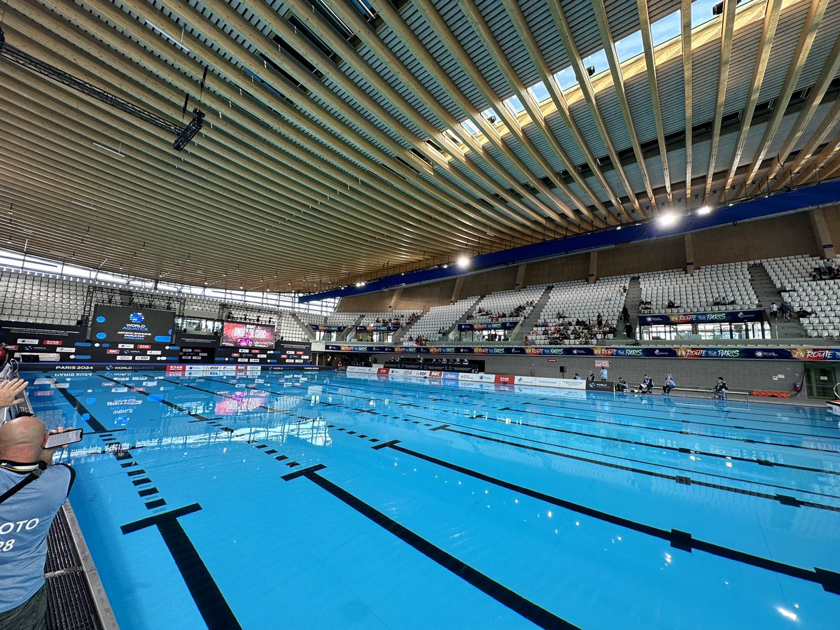 Good morning from the Olympic Aquatics Centre! Feel like I’ve written that a fair few times over the last 16 or so years 😂 This time a little different as we’re about to see the first competitive action in the Paris 2024 pool with the AS World Cup / test event & Women’s solo.