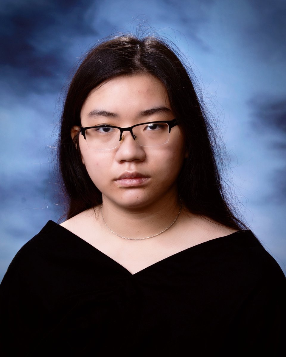 Recognizing our Class of 2024 Honor Grads Natalie Nguyen - Magna Cum Laude Planning to attend the University of Houston Would like to recognize Mr. Reid as her most influential educator.