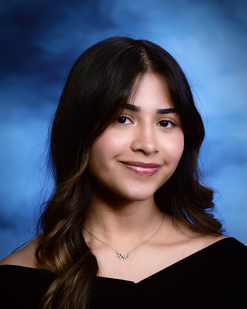 Recognizing our Class of 2024 Honor Grads Arleen Villanueva - Magna Cum Laude Planning to attend the University of Houston Would like to recognize Ms. Limtrakul and Mr. Almack as her most influential educators.