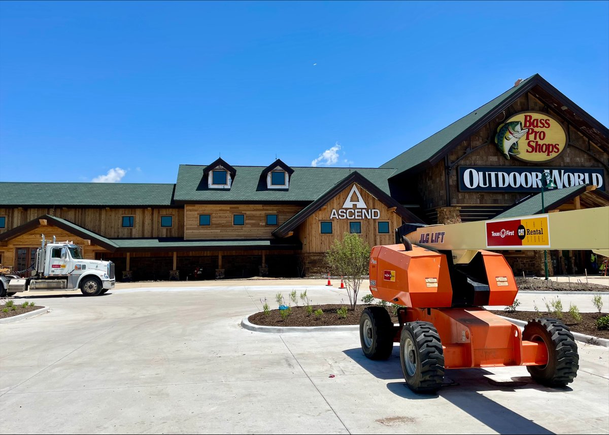 Reach new heights with our wide range of boom lift rentals! Just like we did for the Bass Pro Shop in Grand Prairie, we are ready to elevate your projects to the next level. 

#TexasFirstRentals #RentalEquipment