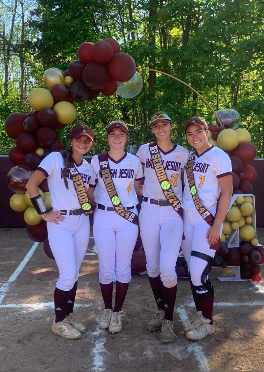 Senior night last night was a success! Beautiful ceremony/meal + a 5-0 victory over a tough Massillon Perry. @natalie_susa threw a 2-hitter with 11 Ks @SiennaTepley went 3-3 with 2 RBIs Thank you to Mrs. Papalardo and all the other WJ parents who made the night possible!