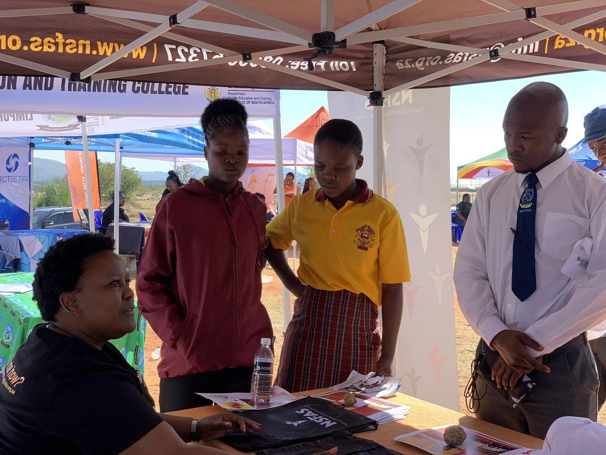 Hey fam, if you are in and around Groblesdal; please pop in at the Sekhukhune TVET college, we are here at the launch of the Sekhukhune Skills Development Centre and ready to assist you with all things NSFAS! #NSFAS2024