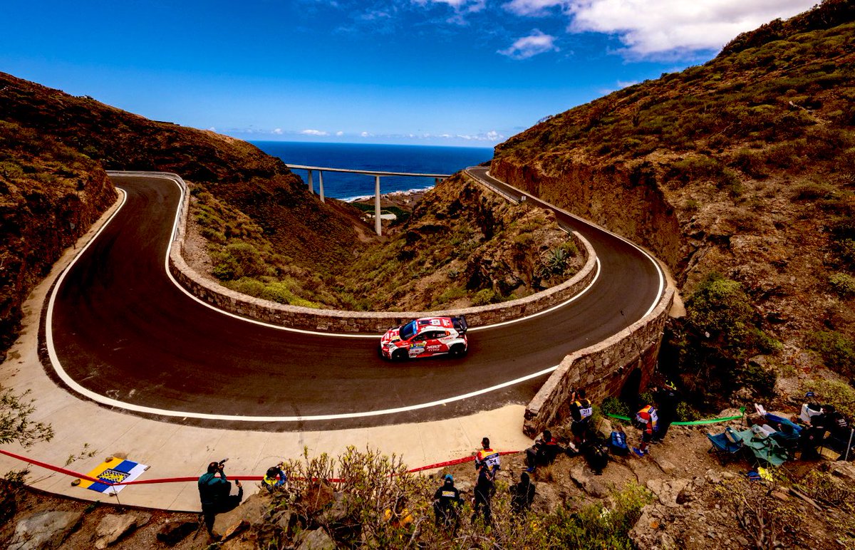 🇮🇨 SS4 | @RIslasCanarias Didn’t move up. It was hot and technically tough morning, turbo issues. Changed setup, but it did not work at all. There are many issues to solve as we head into midday service. #ERC #RallyIslasCanarias #Sesks #Francis #MRFTyresEurope #SRT