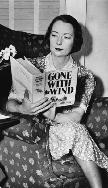 May 3, 1937 - Margaret Mitchell wins the Pulitzer Prize for her Novel 'Gone With The Wind' #History #Literature #GWTW #MargaretMitchell #GoneWithTheWind #CivilWar #Epic #Novel #PulitizerPrize