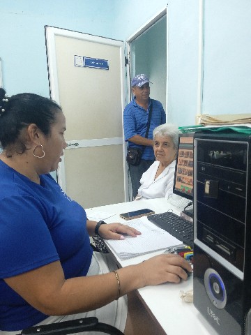 #JovenClubSantaClara continua con el servicio de implementación de codigos QR y el enfoque dirigido a la #Bancarizacion en #Cuba #JovenClubXCuba #JovenClubTeConecta #CubaInformatiza #JovenClubVillaClara #GenteQueSuma