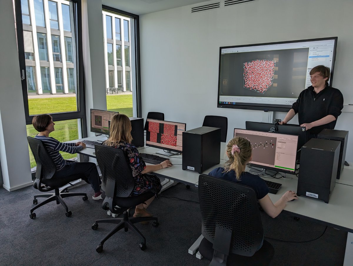 SPP 2363 (@spp2363) on Twitter photo Girl's and Boy's Day 2024🧒😃: many interested pupils had the opportunity to gain an insight into the projects of the <a href="/spp2363/">SPP 2363</a>  at the Chair of Theoretical Chemistry II (Prof. Jörg Behler) at Ruhr-Universität Bochum. 👏 Girl's and Boy's Day 2024🧒😃: many interested pupils had the opportunity to gain an insight into the projects of the <a href="/spp2363/">SPP 2363</a>  at the Chair of Theoretical Chemistry II (Prof. Jörg Behler) at Ruhr-Universität Bochum. 👏