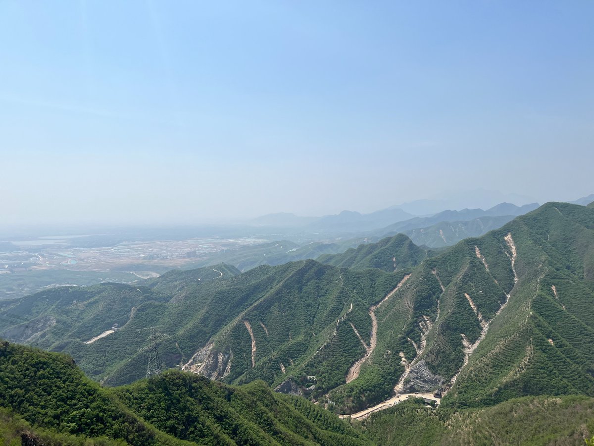 First time hiking the Jietai Temple trail, about 30km from Beijing's city center. Quite a pleasant surprise.