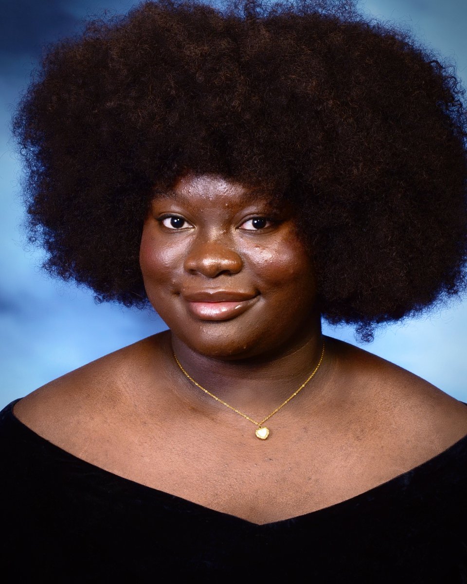 Recognizing our Class of 2024 Honor Grads Christiana Otekunrin - Magna Cum Laude Planning to attend the University of Texas at Austin Would like to recognize all of the female teachers at SHS as her most influential educators.