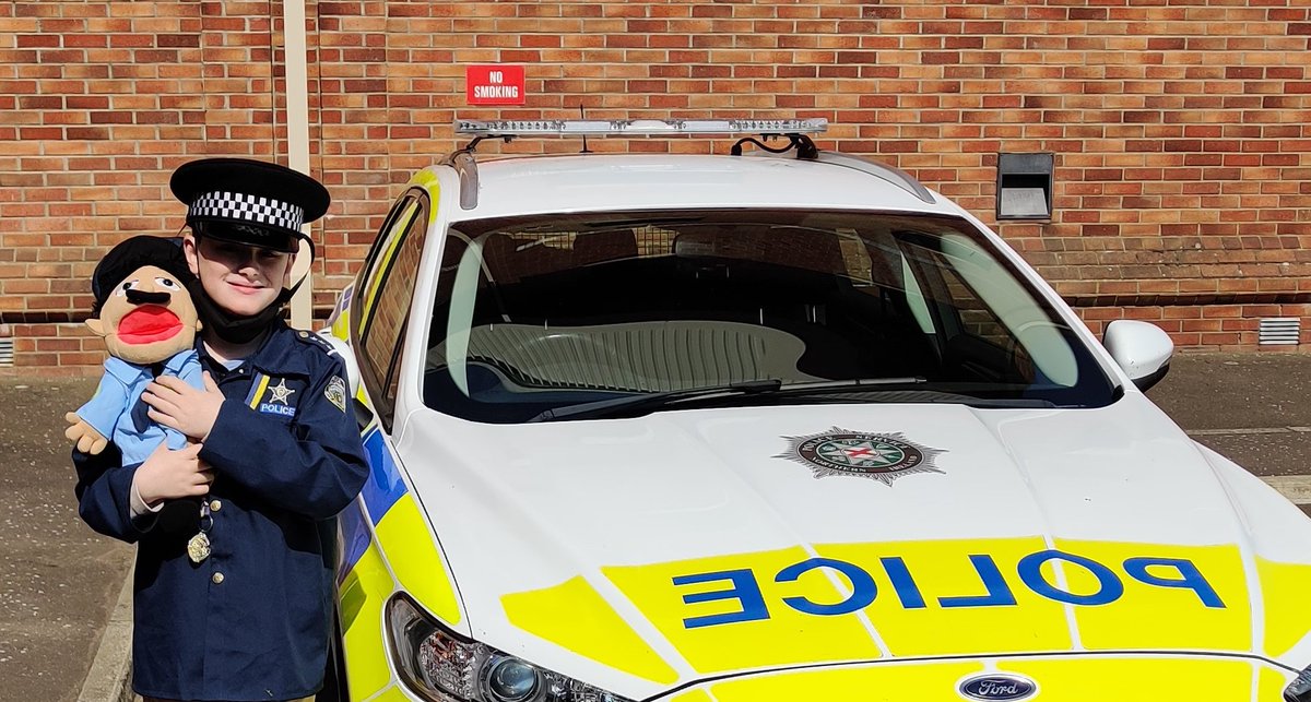 Fantastic to meet Sean Kenny from Roscommon who popped by to see us in Waterside Station. Sean has an avid interest in policing & during a break in the city with his mum, met some of us. We certainly enjoyed meeting you Sean & hope you enjoy every minute of your time in the city.