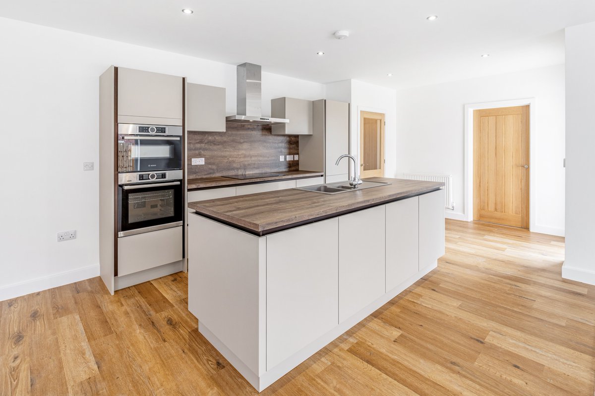 Property of the week 🏡

Plot 92 Elder Design Bungalow at Brunswick Fields, Seagate road, Long Sutton.

Check out the link to our virtual map of the site and virtual walk the streets of your potential new home:
siteplan.uk/DB/Brunswick-F…