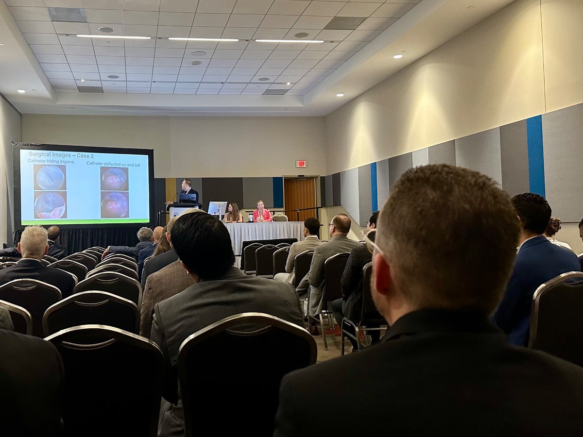 Moderators @CaseySeidemanMD and #DeborahJacobsonMD overseeing a packed house for #peduro at 7am. Fun to hear that VT group picked name “ski slope” for their creative technique to use Deflux to guide Mitroff catheters away from sensate trigone. Love catching new ideas at #aua24