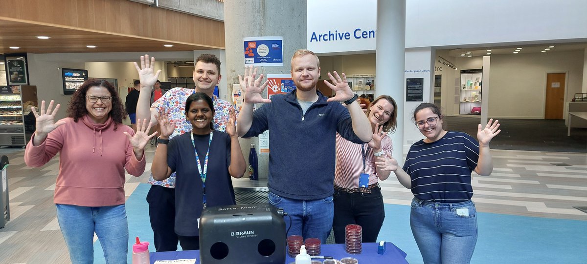 To celebrate the World International #HandHygiene Day 2024, the @SHIPGCU shares knowledge about the importance of hand hygiene with #GCU colleagues and students. So are your hands clean? 🖐️🦠 @GCUReach @GCUSHLS @GCUEngagement
