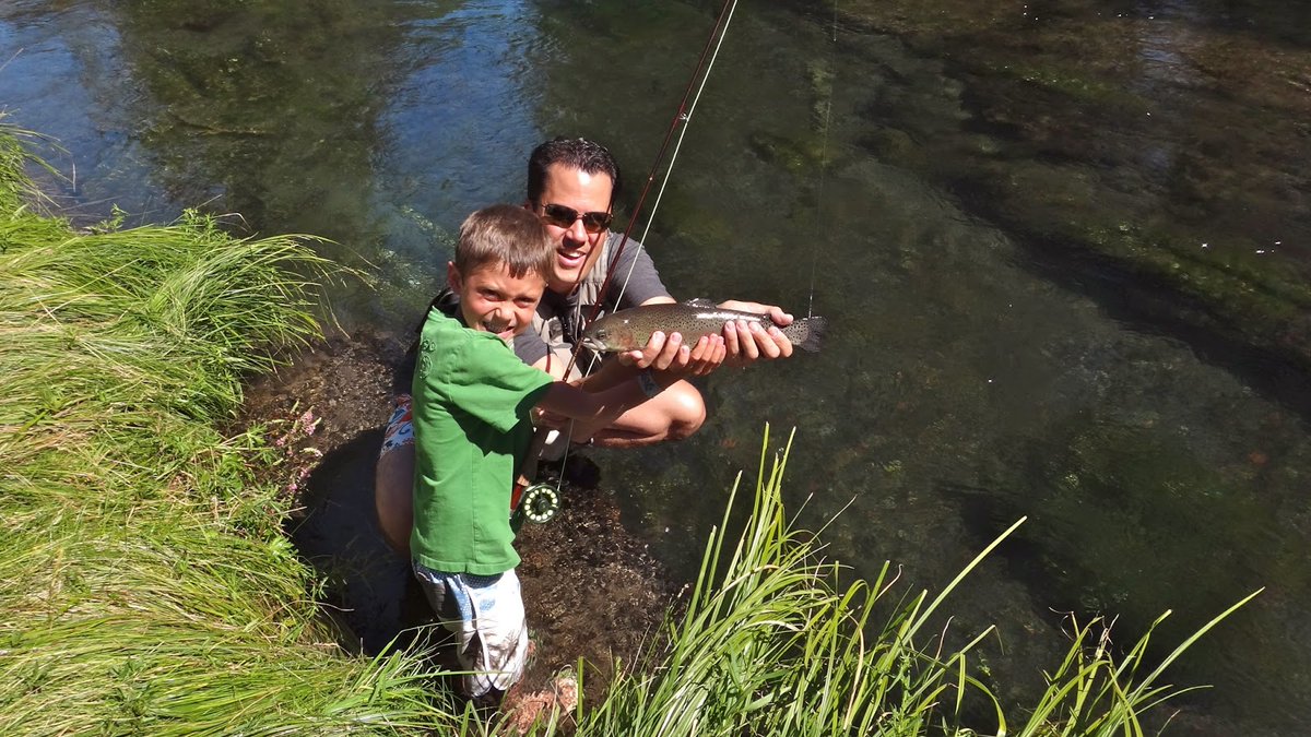 Johanna Kennelly Ullman gives us a great list of where and how to go fishing with your family in Oregon. Any places we missed? #fishing #oregonfishing #fish #oregonparents #oregonparenting #oregonkid oregonkid.com/2024/05/where-…