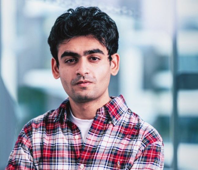 Fenil Doshi is a @PsychHarvard PhD student and a @KempnerInst graduate fellow. He discusses his research on visual representation, its practical applications today, and how he went from aspiring game designer to scientist at Harvard Griffin GSAS. buff.ly/3Wk2RaU
