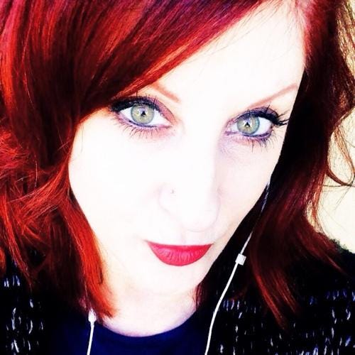 .@BadRedheadMedia is on @SubstackInc. Sign up to get her newsletter Delivered right to your Inbox. Connect with her for consulting or to have her help run your social media accounts! ow.ly/qFKH50RtCPV #WritingCommunity #Authors