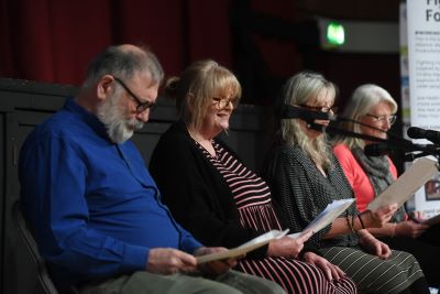 ‘Blue Skies’ play about life beyond loss put on by Hospice caretalk.co.uk/showcase/blue-…

 @stmaryshospice