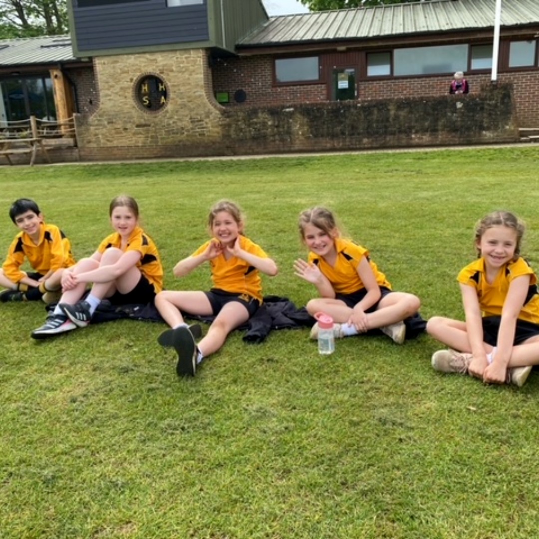 StHilarysSchool's tweet image. Earlier in the week St Hilary's had a great set of fixtures up at Busbridge Rec vs Greenfield. Great to enjoy our local grounds with some enthusiastic cricket matches!

#StHilarysSchool #PartOfTheCommunity #Busbridge #PrepSchoolSurrey