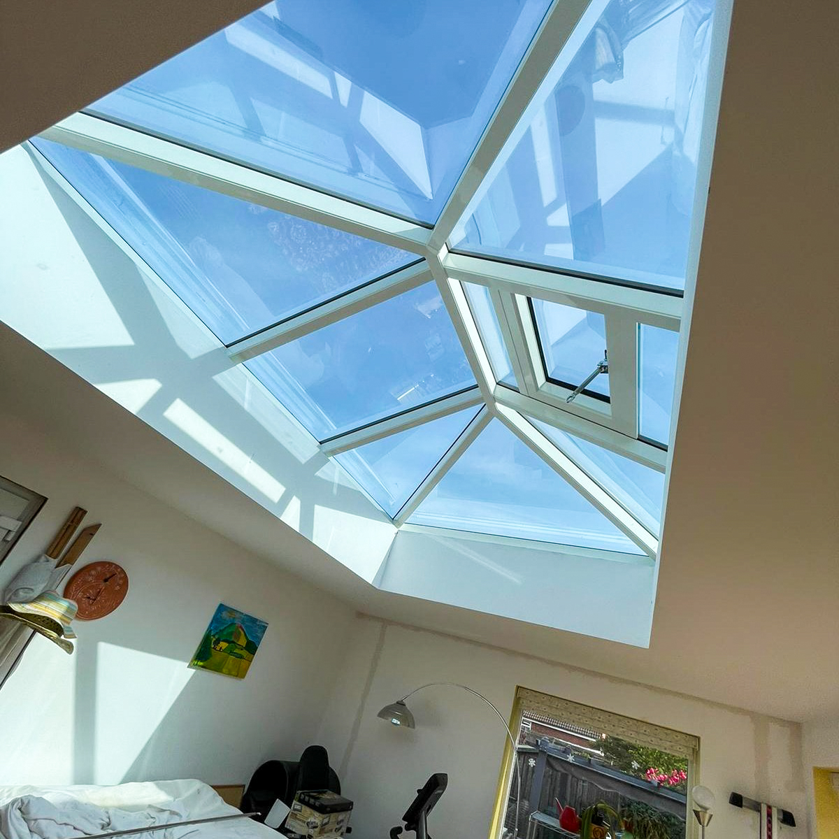 Stunning Roof Lantern Transforms Norfolk Home ✨ Does your home extension feel boxy? Our friends in Norfolk recently had a flat roof extension constructed and while it added space, it lacked that wow factory. The answer? A Korniche Roof Lantern! #HomeImprovement #rooflantern